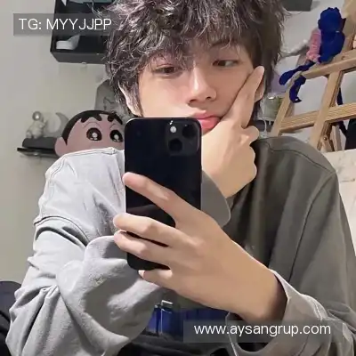 富承青